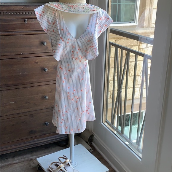 Club Monaco Dresses & Skirts - Club Monaco Linen Blend Open Back Dress